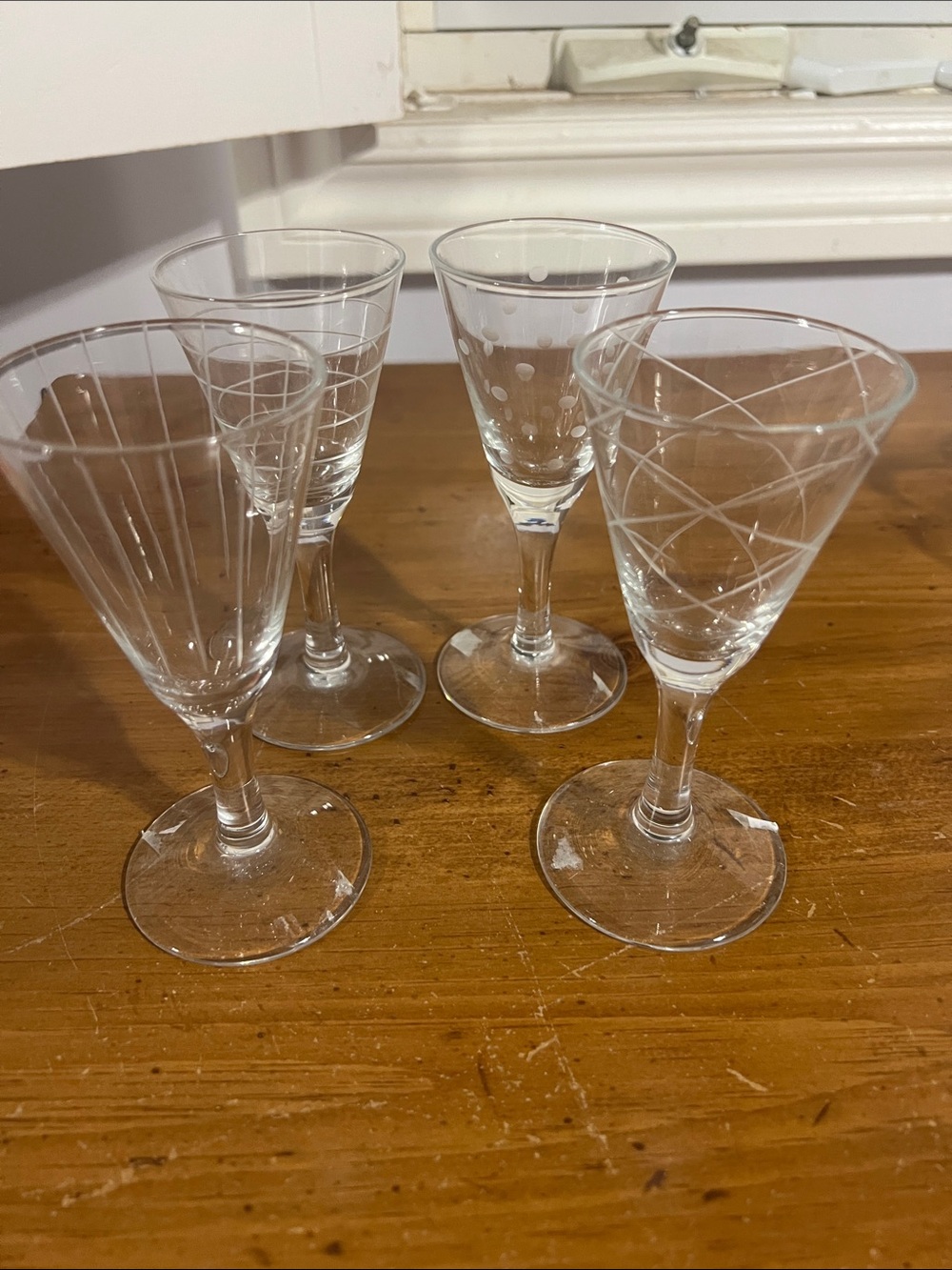 Set of 4 Mikasa Cheers Crystal Cordial Glasses - 2 oz Liqueur Stemware